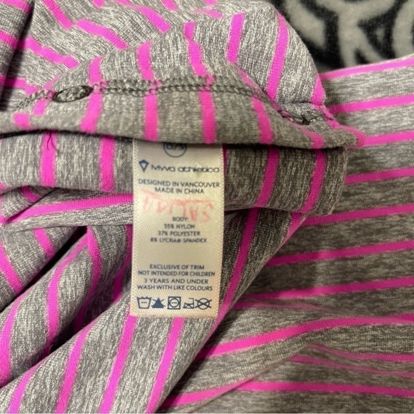 IVIVVA chill village infinity scarf Stripes Lululemon Multipurpose - Picture 2 of 5